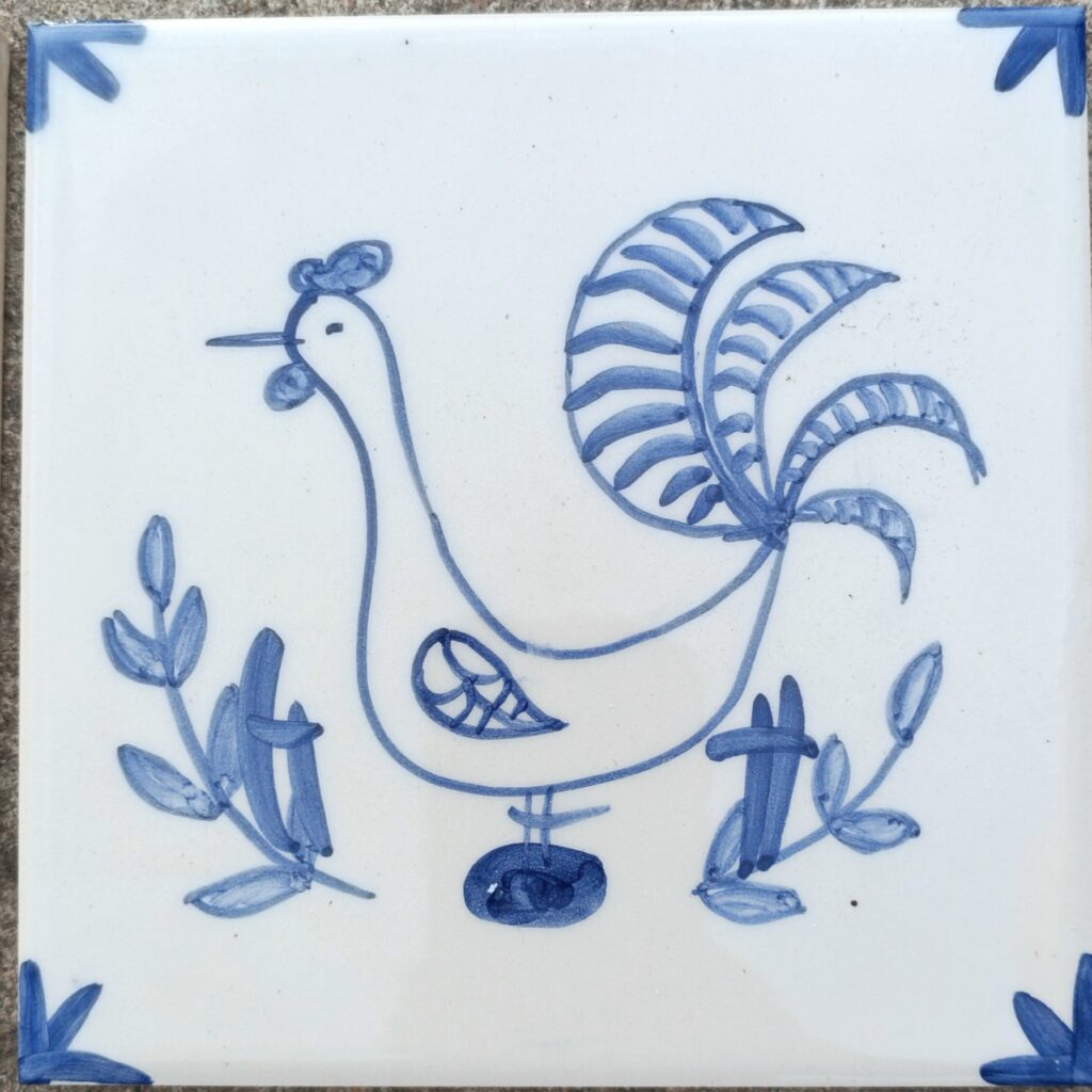 Carreau de faïence décoré à » main levée » par Renaud Rémusat, exemplaire unique – 15,3 cm N 008